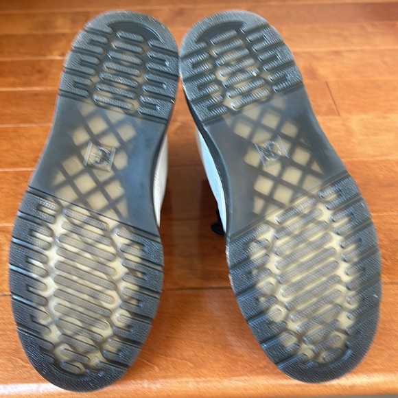 Dr. Martens Women's Zavala White Leather Combat Boots - Size 7 - Picture 10 of 11